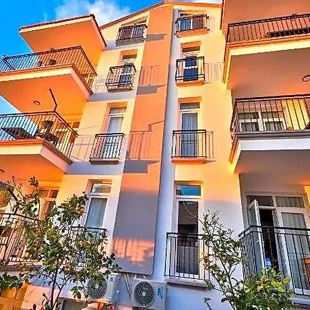 Tugce Hotel 3*