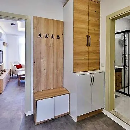 Tugce Hotel 3*